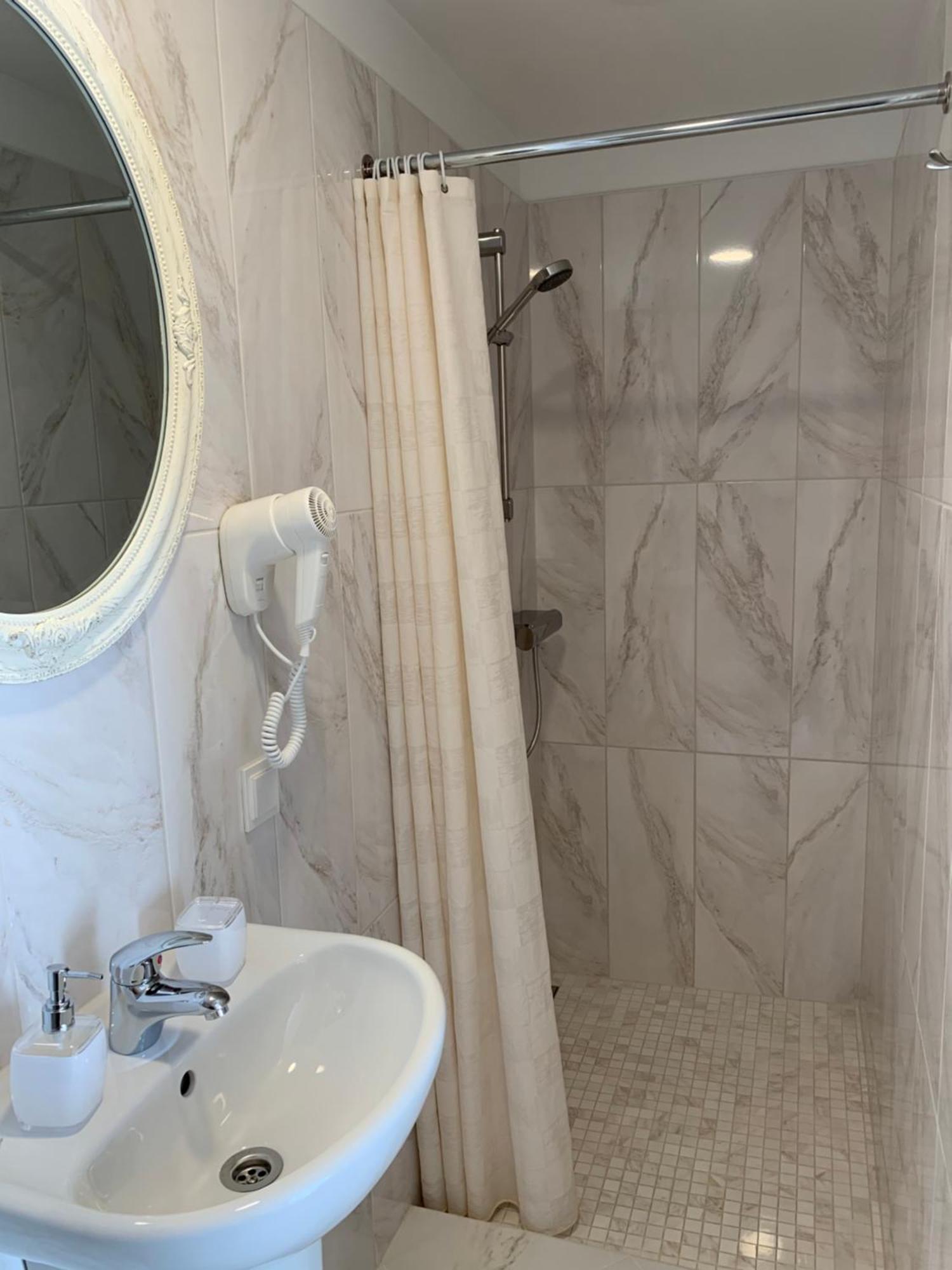 Hotel Vaineikio 8 Palanga Pokoj fotografie